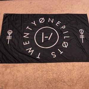TØP Flag